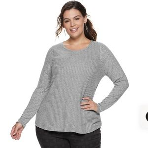 Even Women’s Plus Size top S 4X